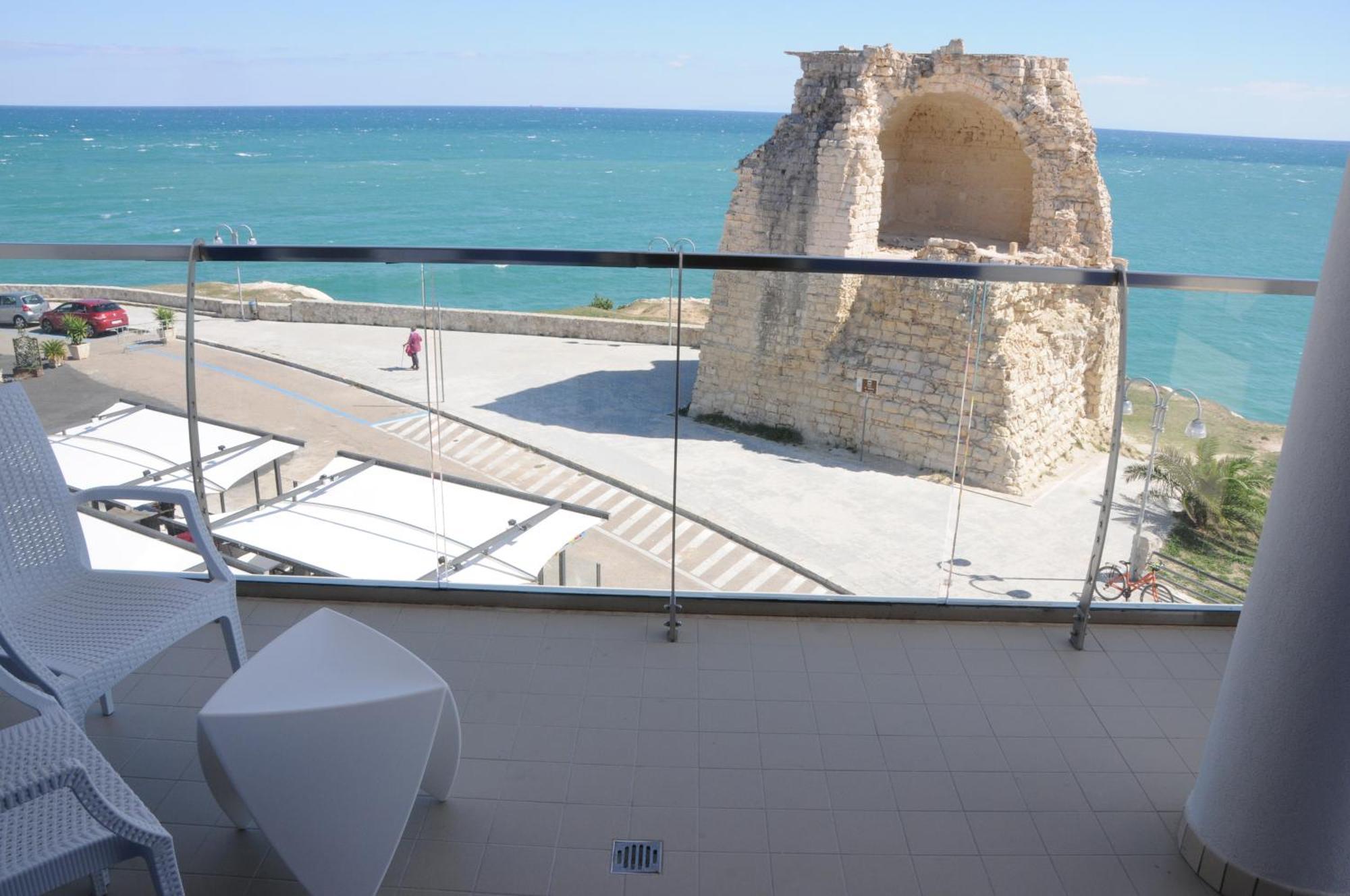 Hotel Belvedere توري ديل أورسو المظهر الخارجي الصورة